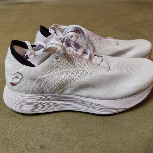 New Asics Women's Running Sneakers, Size 7 - Picture 1 of 13